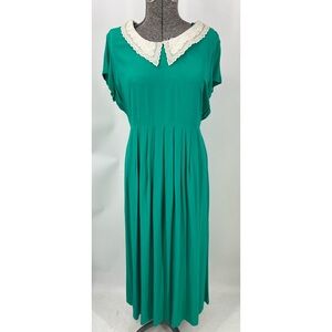 Karin Stevens vintage embroidered collar high waisted green zip back dress